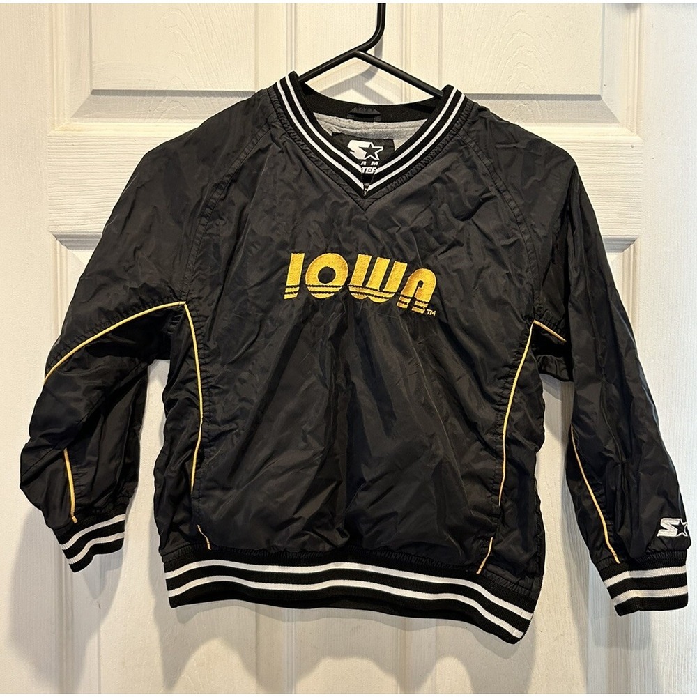 VTG Starter Iowa Hawkeyes Kids Small 6/7 Black V-Neck Pullover Windbreaker